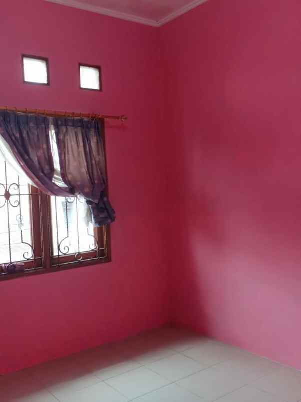 dijual rumah jl kebon baru tebet