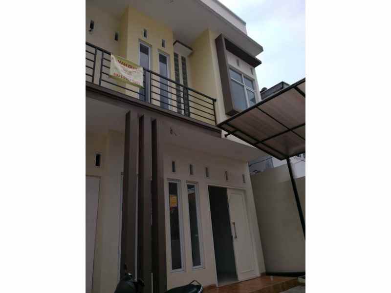 dijual rumah jl kebon jahe 2 no 26