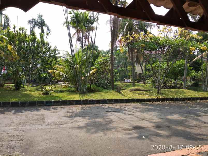 dijual rumah jl kutilang bintaro jaya