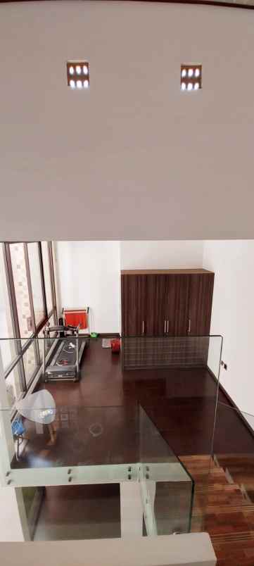 dijual rumah jl letda nasir