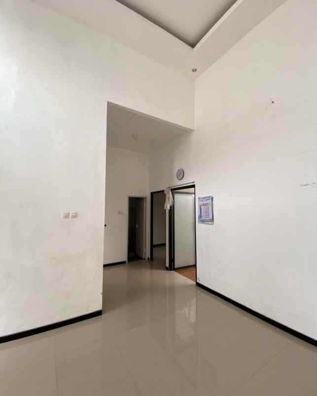 dijual rumah jl mangunkarso no 48 toyoresmi