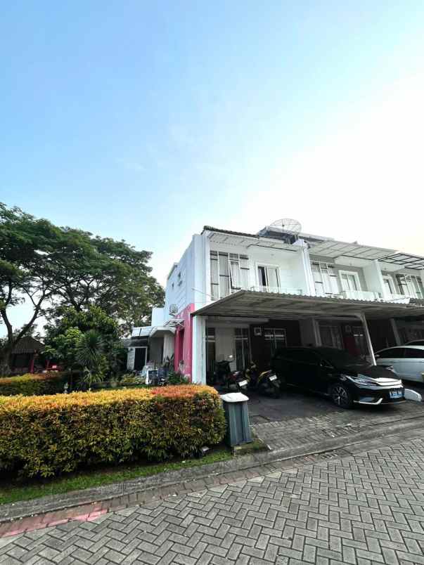 dijual rumah jl pahlawan seribu