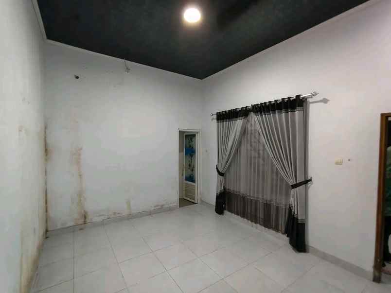 dijual rumah jl palagan km 11