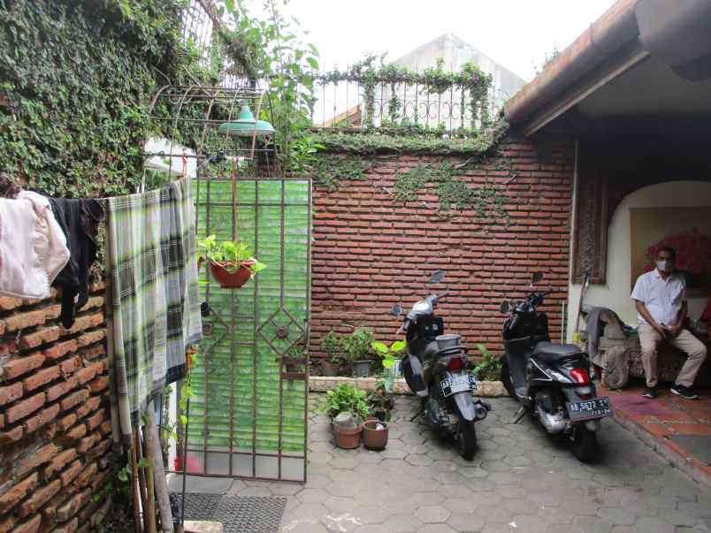 dijual rumah jl pandega marta raya no