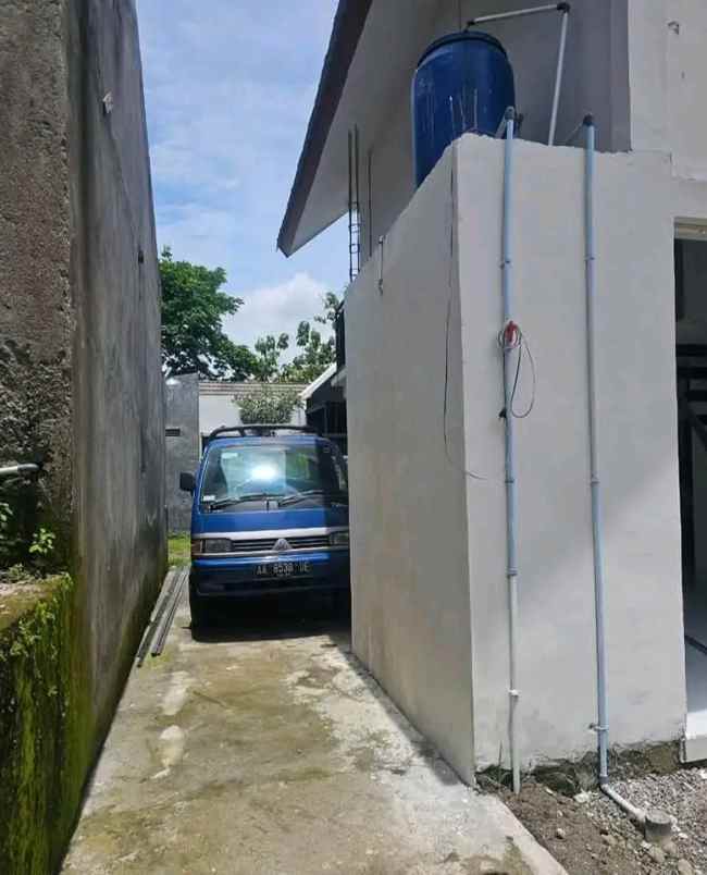 dijual rumah jl parangtritis km 16