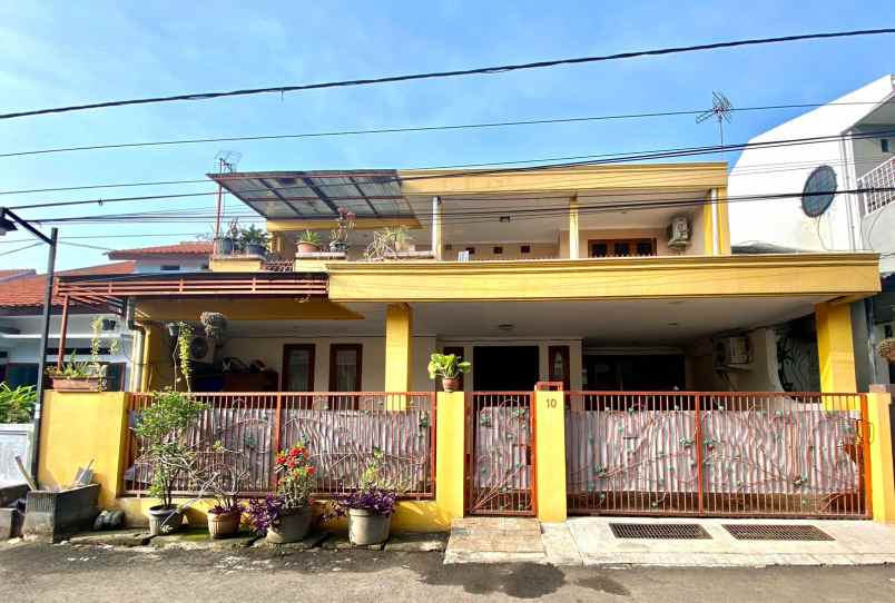 dijual rumah jl pembangunan 1 no 10