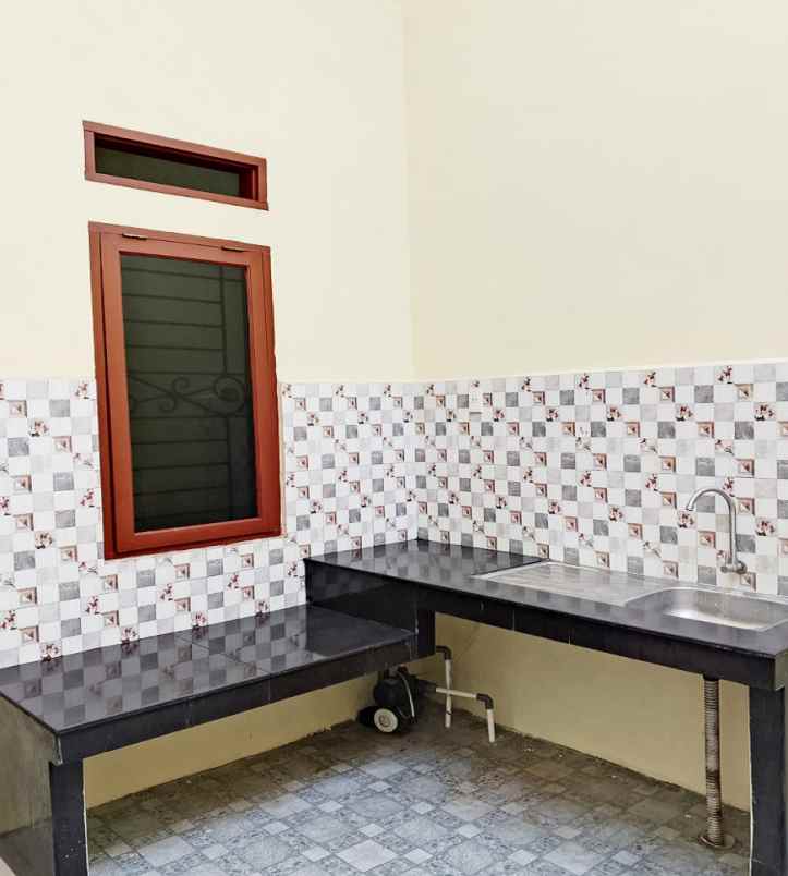 dijual rumah jl pendidikan kel tanjung