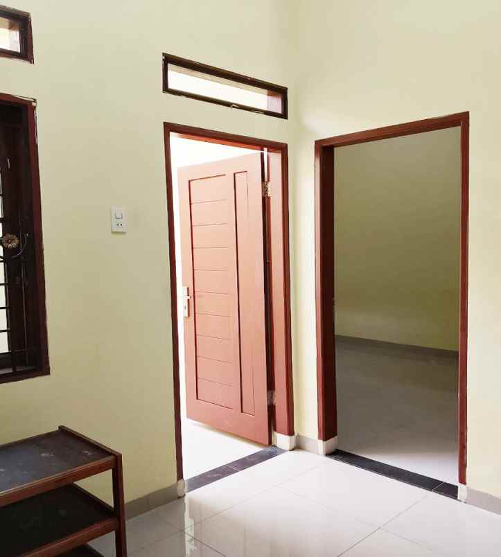 dijual rumah jl pendidikan kel tanjung