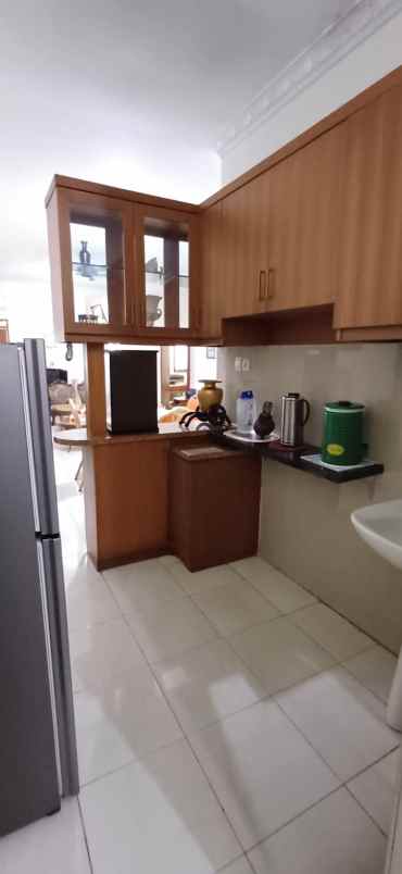 dijual rumah jl perdagangan 1 jakarta selatan