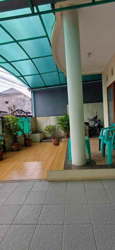 dijual rumah jl perdagangan 1 jakarta selatan