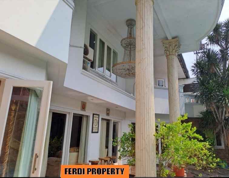 dijual rumah jl pertanian lebak bulus