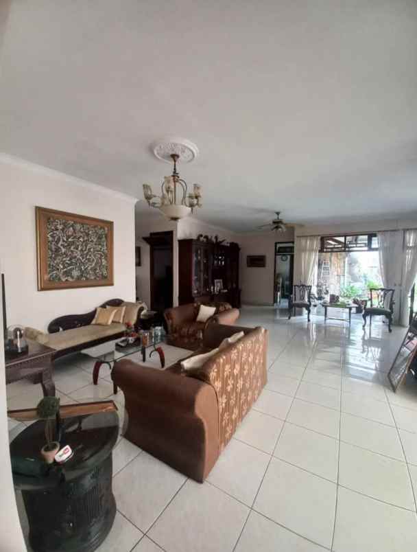 dijual rumah jl pondok kelapa duren