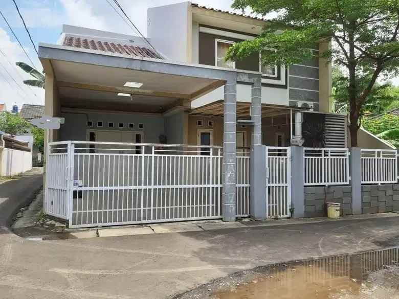 dijual rumah jl pondok kelapa raya