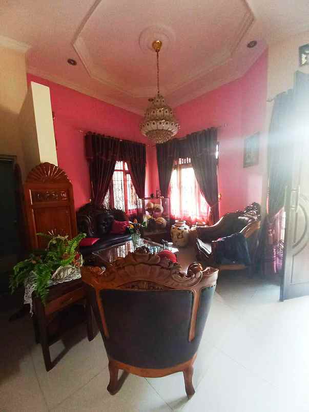 dijual rumah jl pondok kelapa raya