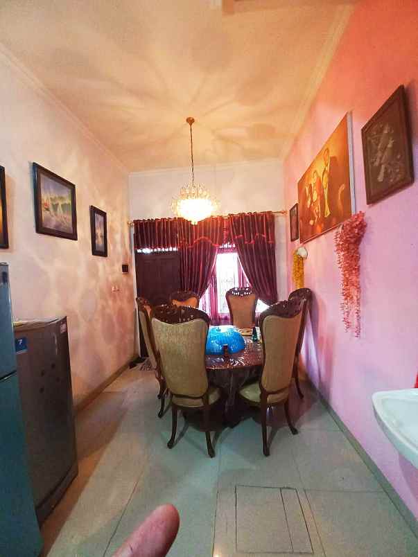 dijual rumah jl pondok kelapa raya