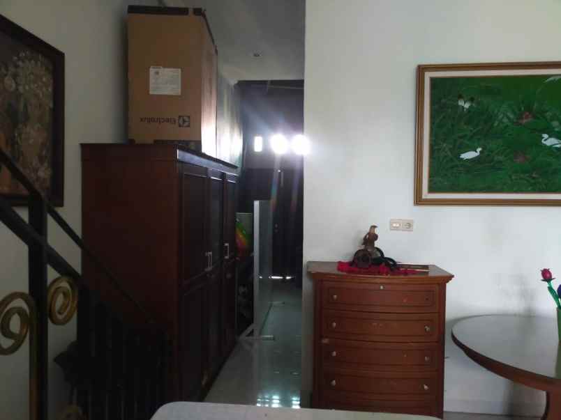 dijual rumah jl raden inten duren sawit