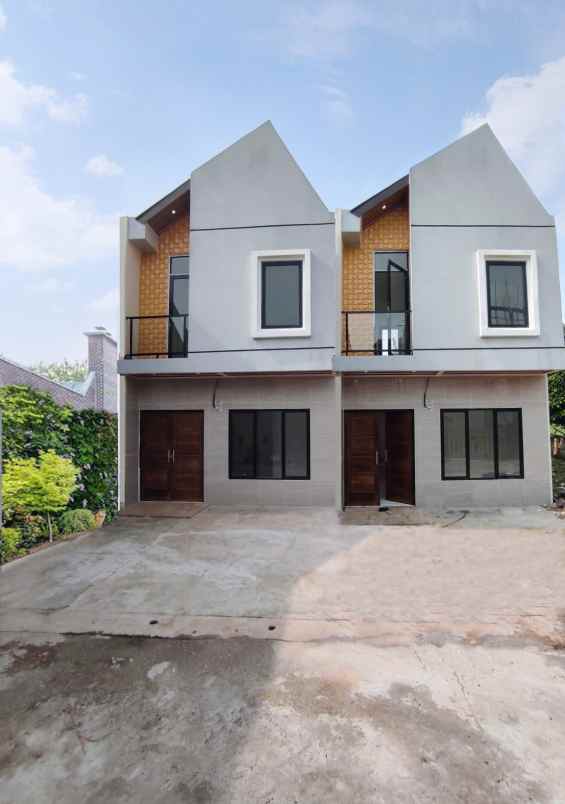 dijual rumah jl raya bojonggede