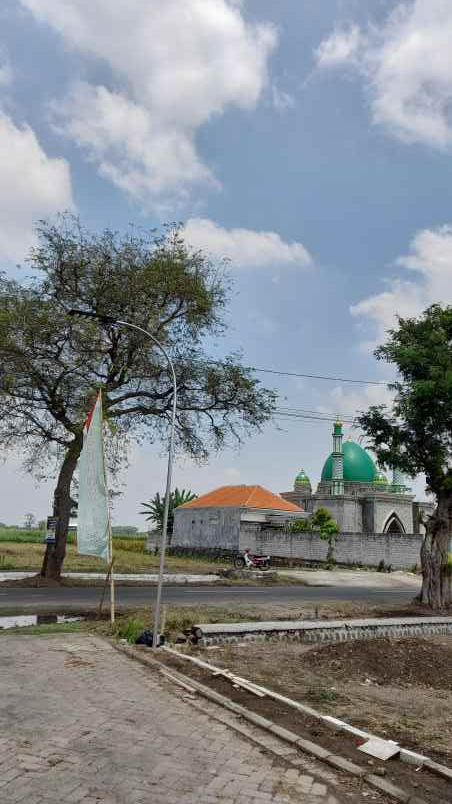 dijual rumah jl raya gudo jombang