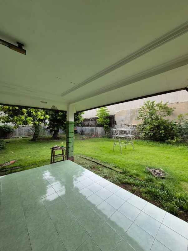 dijual rumah jl raya merr ir soekarno