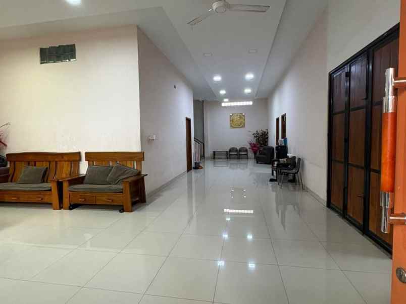 dijual rumah jl rosela wijaya kusuma