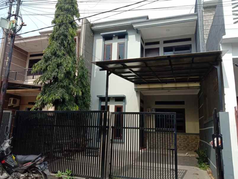 dijual rumah jl salendro timur