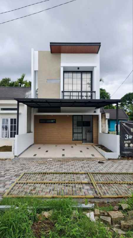 dijual rumah jl sedap malam curugmekar