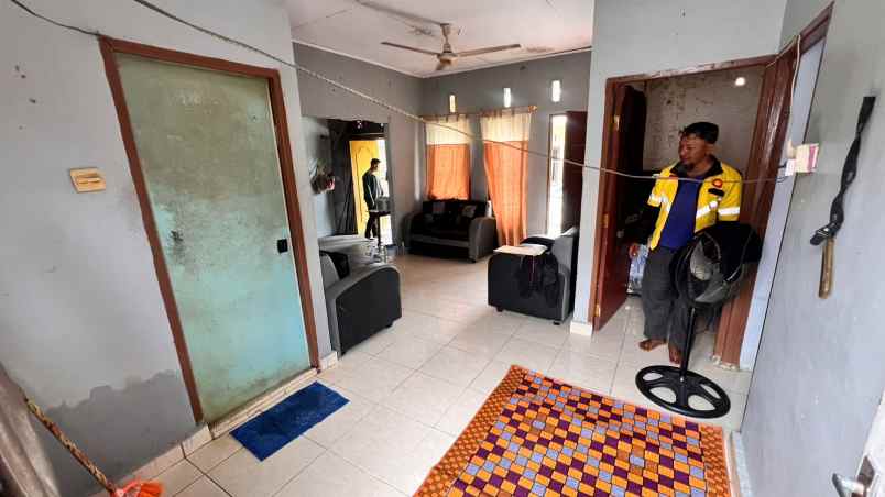 dijual rumah jl sengon raya
