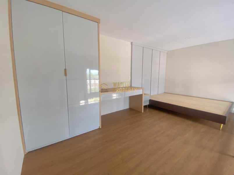 dijual rumah jl sidokarto nogosari