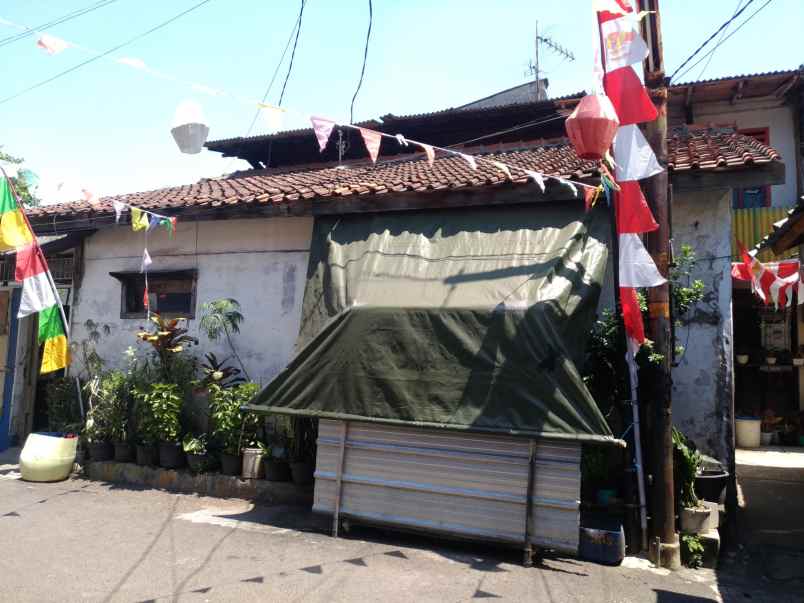 dijual rumah jl sukabumi dalam