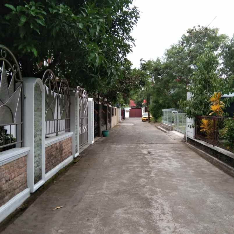 dijual rumah jl sulawesi purwosari