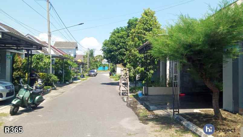 dijual rumah jl swakarsa gatep