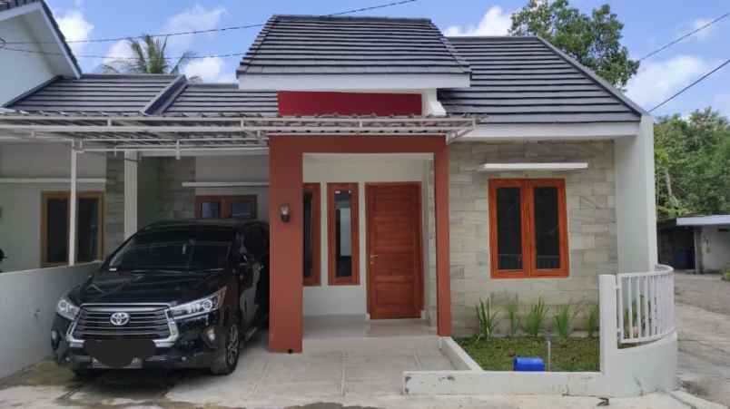 dijual rumah jl wates km 14