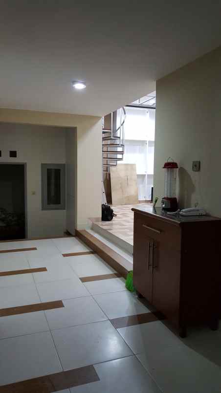 dijual rumah jl yasmin raya curugmekar