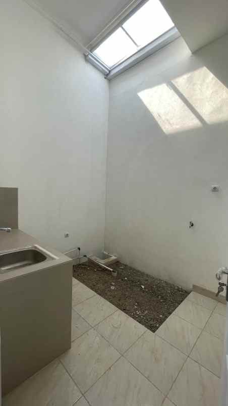 dijual rumah jln alternatif bic desa