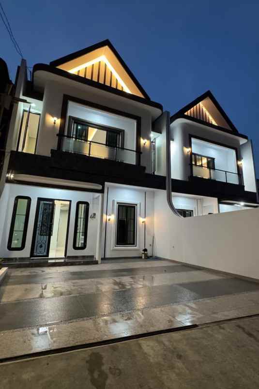 dijual rumah jln jagakarsa raya