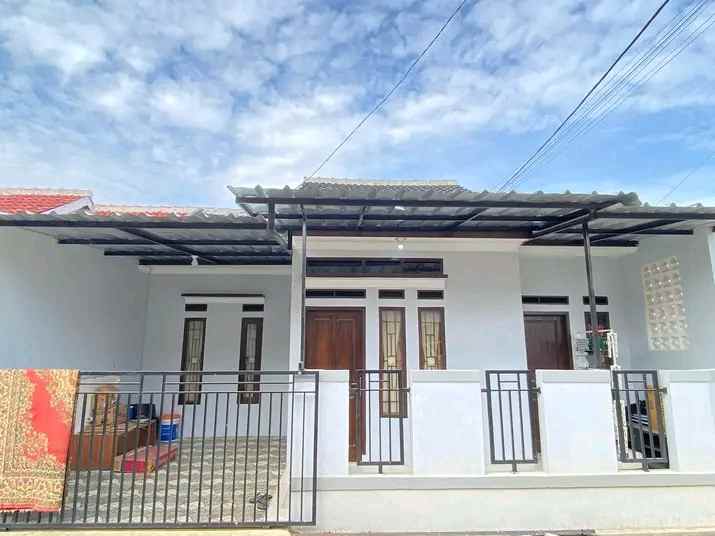 dijual rumah jln jatimekar paniisan rt