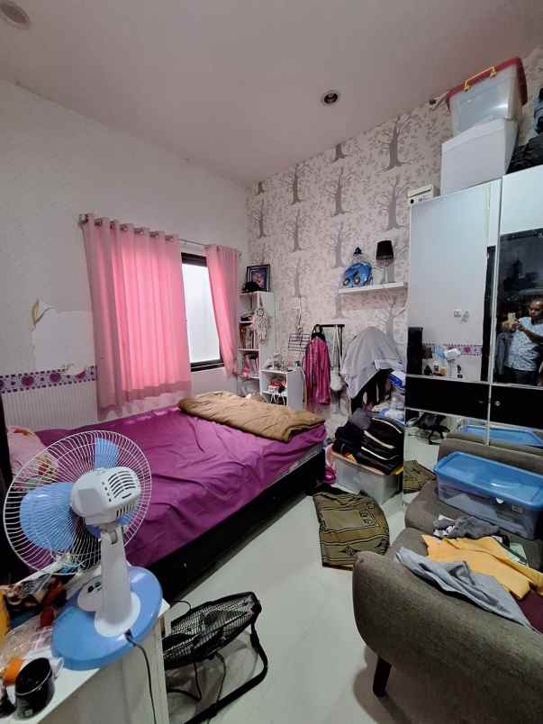 dijual rumah jln pondok aren raya