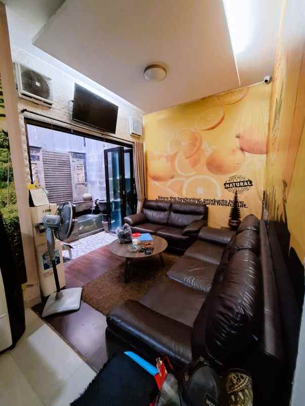 dijual rumah jln pondok aren raya