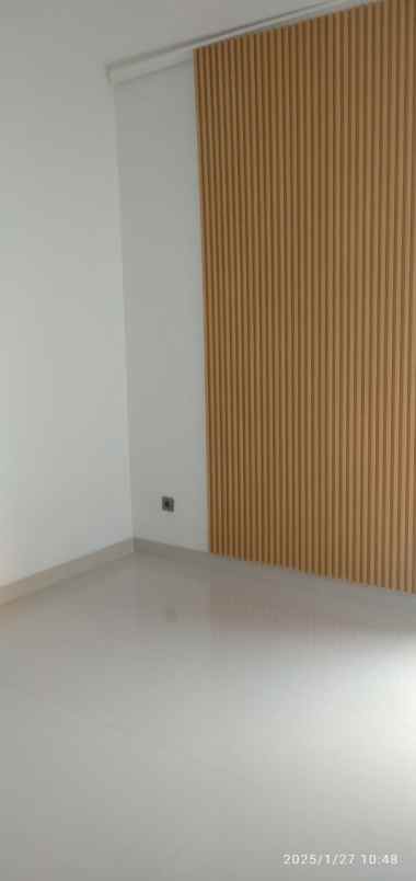 dijual rumah jln surya raya jakasetia