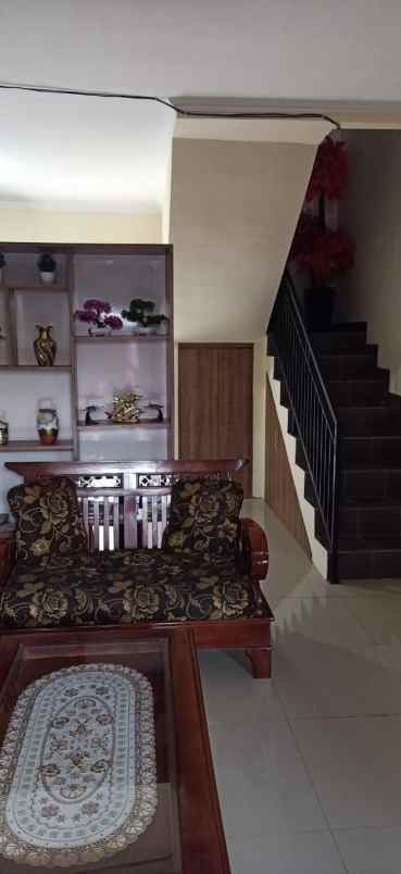 dijual rumah jln tirtakencana 2 kel