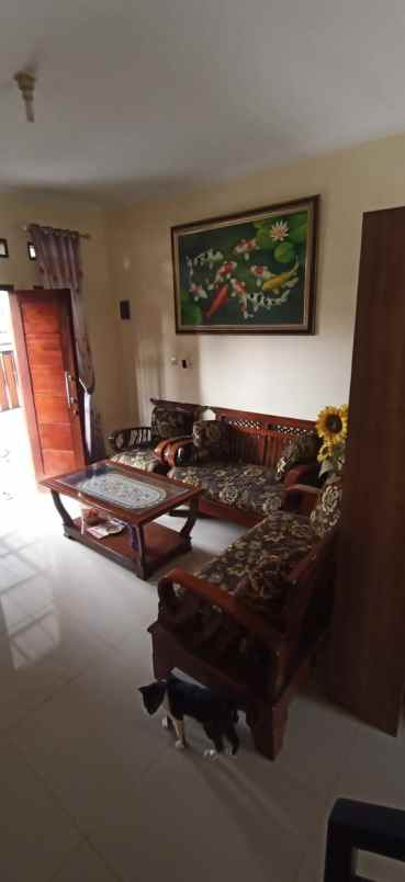 dijual rumah jln tirtakencana 2 kel