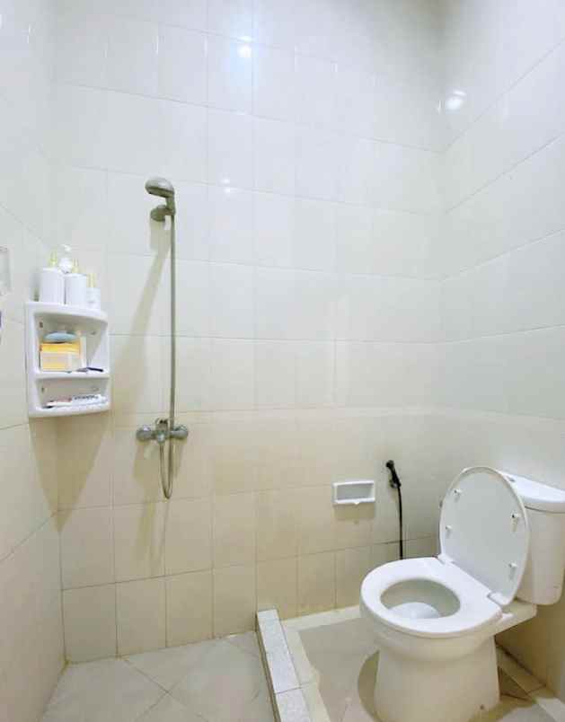 dijual rumah juanda