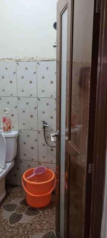 dijual rumah jurang manggu timur