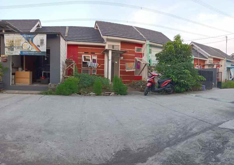 dijual rumah kahuripan