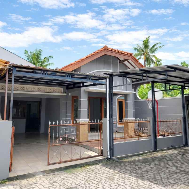 dijual rumah kalasan