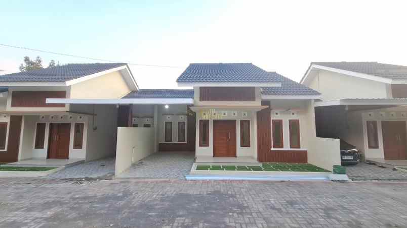 dijual rumah kalasan sleman yogyakarta