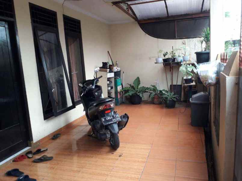 dijual rumah kalisari