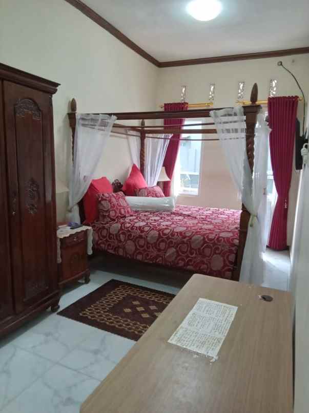 dijual rumah karangploso