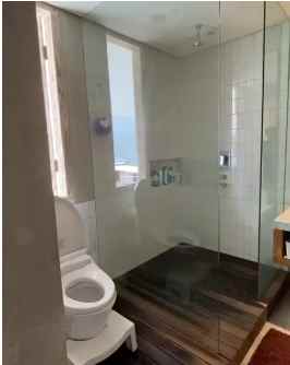 dijual rumah kayu putih