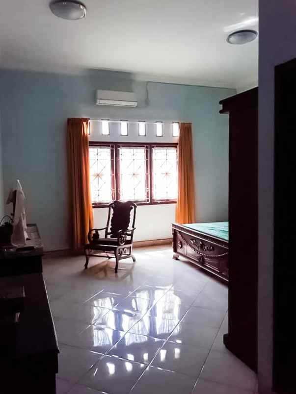 dijual rumah kayu putih jakarta timur